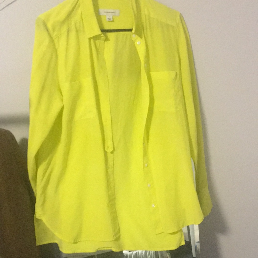 Very cute lime green blouse